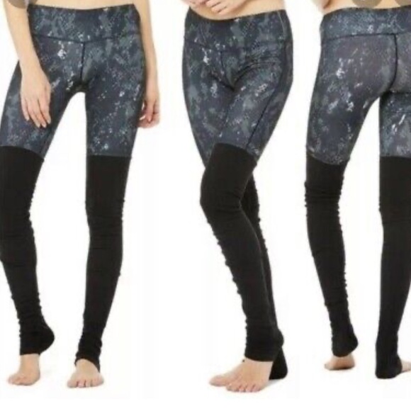 ALO Yoga Other - ALO Yoga Airbrush High-Waist Highlight Goddess Leggings